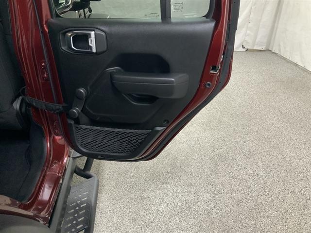 used 2021 Jeep Wrangler Unlimited car, priced at $24,227