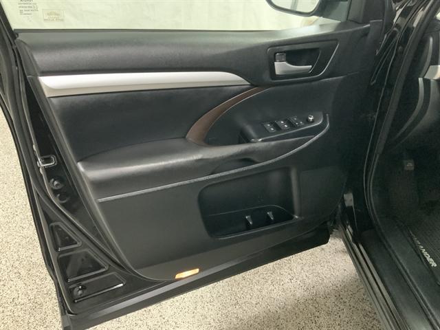 used 2017 Toyota Highlander Hybrid car, priced at $23,490