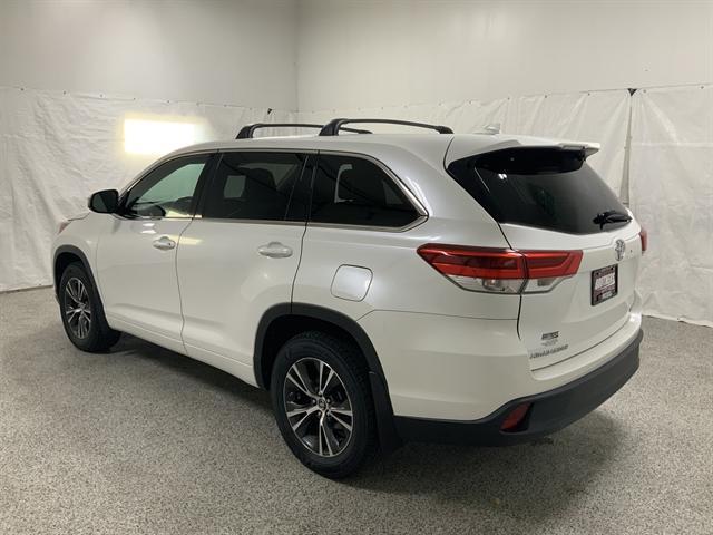 used 2018 Toyota Highlander car, priced at $21,490