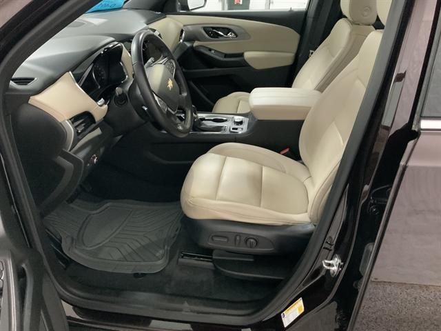 used 2022 Chevrolet Traverse car, priced at $25,990