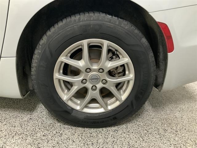 used 2023 Chrysler Pacifica car, priced at $21,490