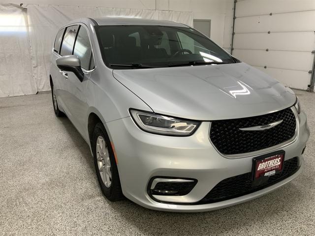 used 2023 Chrysler Pacifica car, priced at $21,490