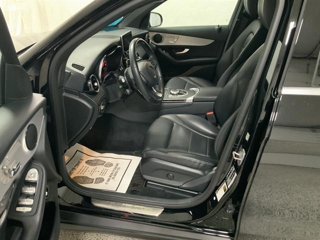 used 2019 Mercedes-Benz GLC 300 car, priced at $19,990