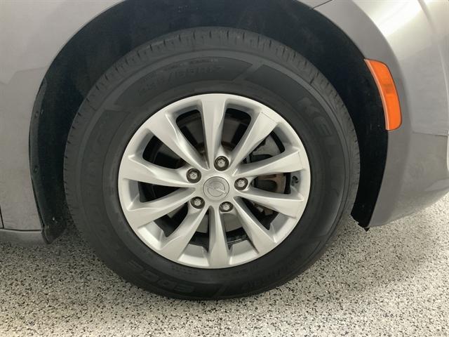 used 2018 Chrysler Pacifica car, priced at $18,990