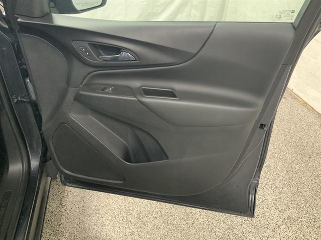 used 2023 Chevrolet Equinox car, priced at $19,490