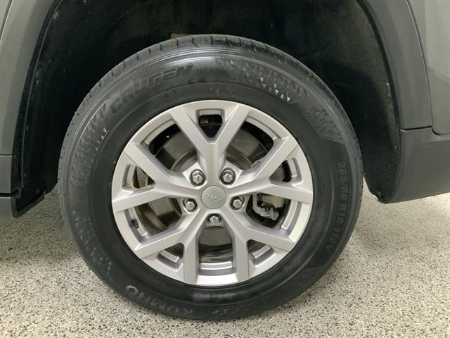 used 2021 Jeep Grand Cherokee L car, priced at $29,990