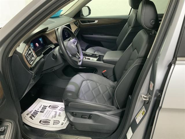 used 2025 Volkswagen Atlas car, priced at $33,947