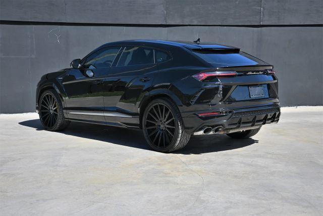 used 2020 Lamborghini Urus car, priced at $133,479
