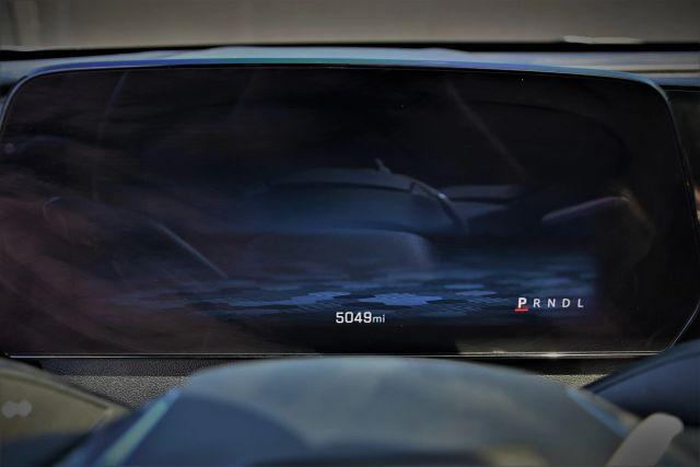 used 2025 Chevrolet Traverse car, priced at $24,980