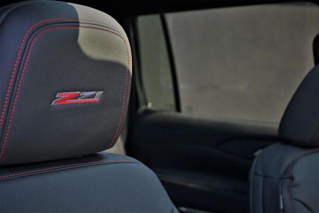 used 2025 Chevrolet Traverse car, priced at $24,980