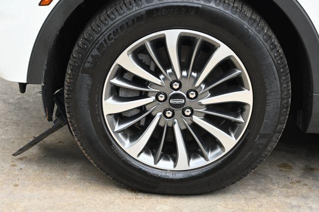 used 2021 Lincoln Nautilus car, priced at $8,480