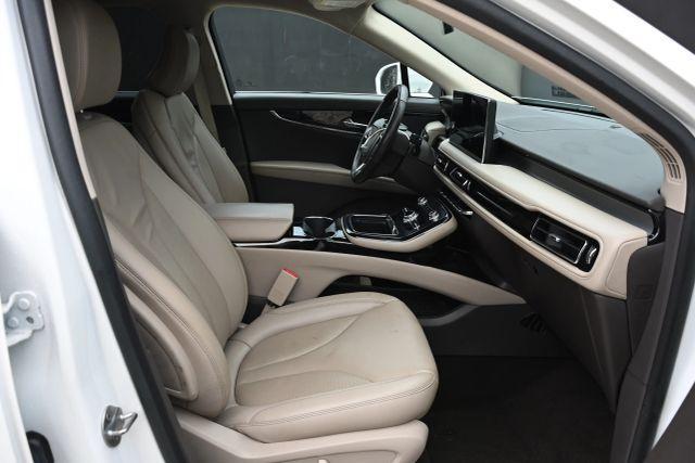 used 2021 Lincoln Nautilus car, priced at $8,480