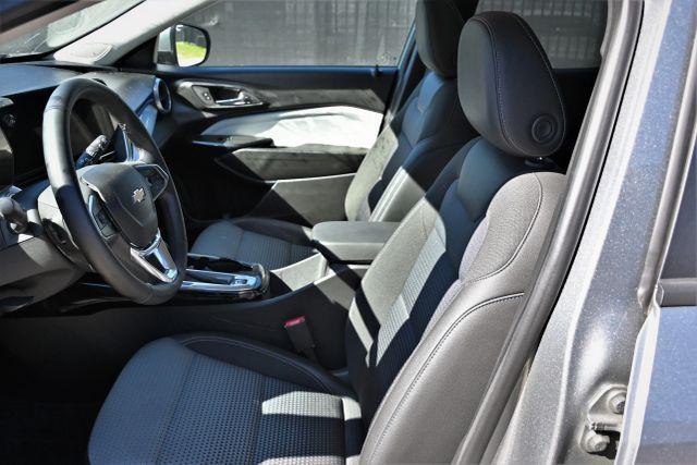 used 2025 Chevrolet Trax car, priced at $9,980