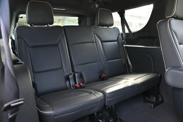 used 2023 Chevrolet Suburban car, priced at $27,980