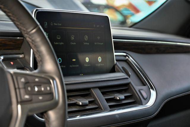 used 2023 Chevrolet Suburban car, priced at $27,980