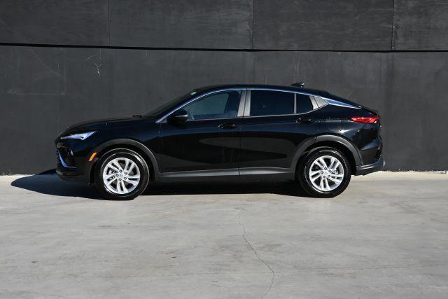 used 2025 Buick Envista car, priced at $9,980