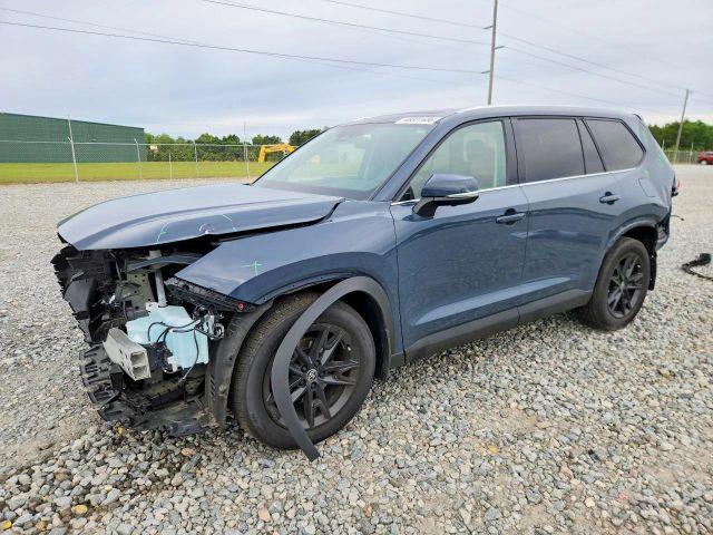 used 2025 Toyota Grand Highlander car, priced at $26,980