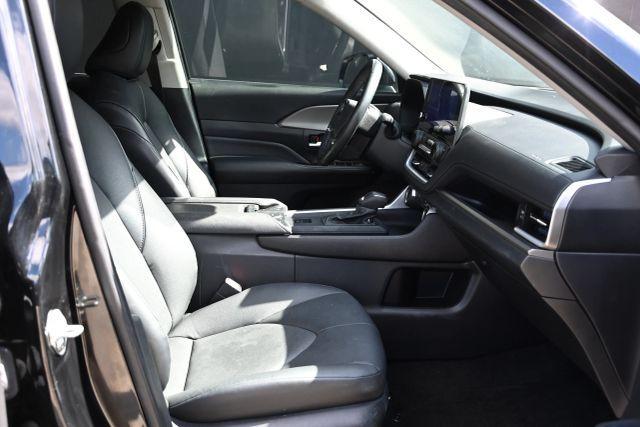 used 2024 Toyota Grand Highlander car, priced at $27,980