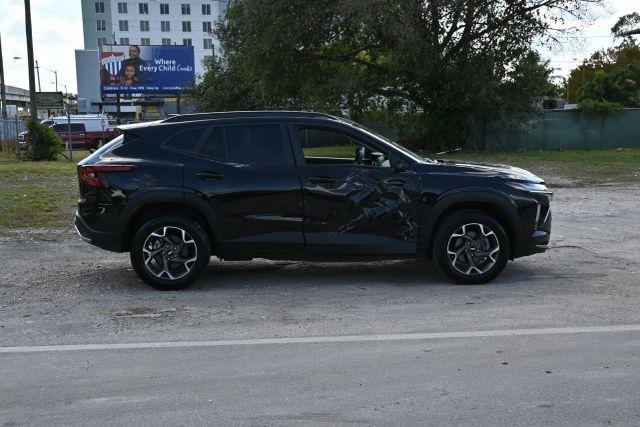 used 2025 Chevrolet Trax car, priced at $5,480