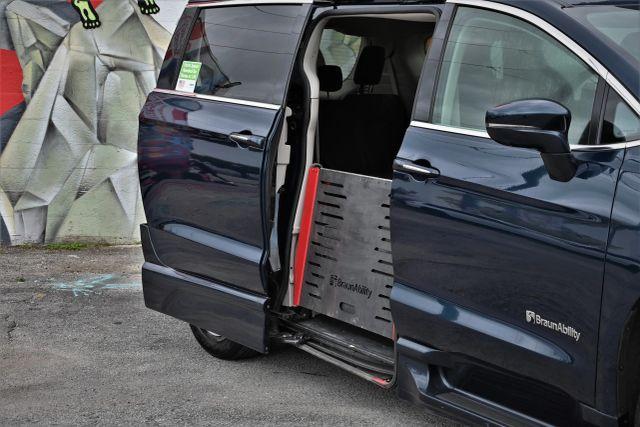 used 2021 Chrysler Pacifica car, priced at $23,000