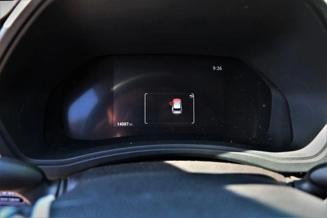 used 2025 Toyota Grand Highlander car, priced at $24,980