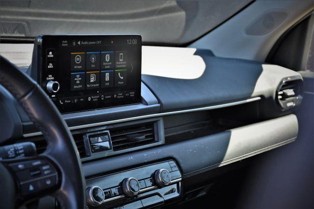 used 2024 Honda Pilot car, priced at $21,980