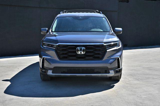 used 2024 Honda Pilot car, priced at $21,980