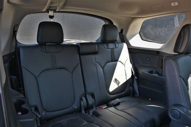 used 2024 Honda Pilot car, priced at $21,980