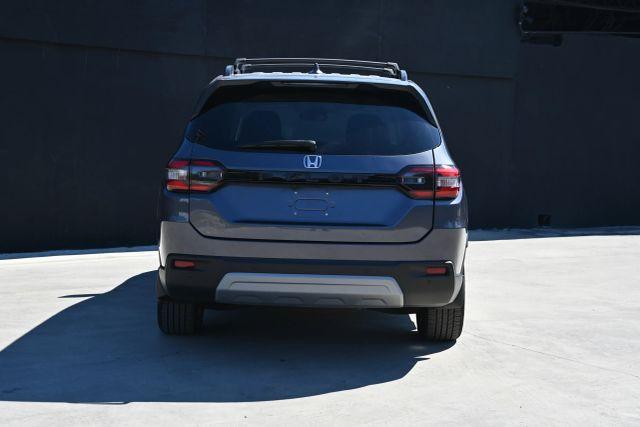 used 2024 Honda Pilot car, priced at $21,980