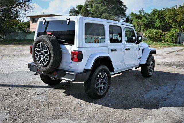 used 2026 Jeep Wrangler car, priced at $13,000