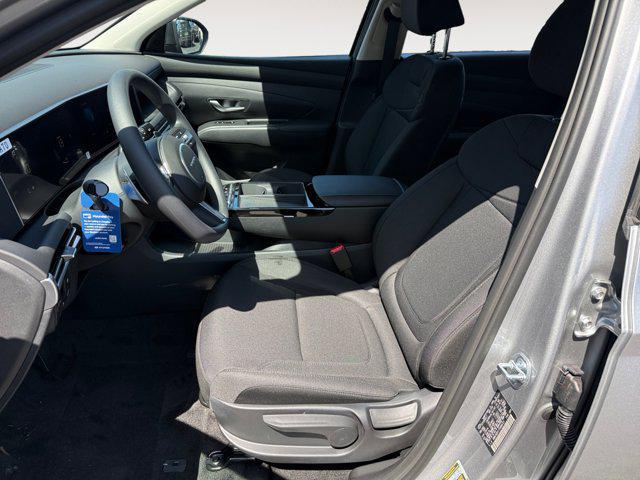 new 2026 Hyundai TUCSON Hybrid car, priced at $34,290