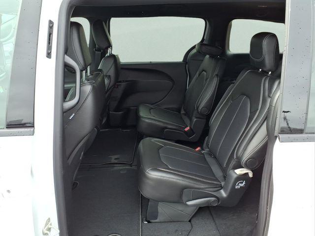 new 2026 Chrysler Pacifica car, priced at $40,159