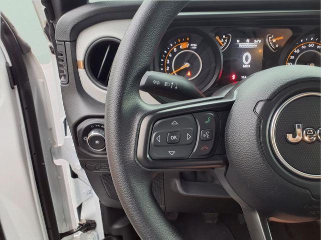 new 2026 Jeep Wrangler car, priced at $33,194
