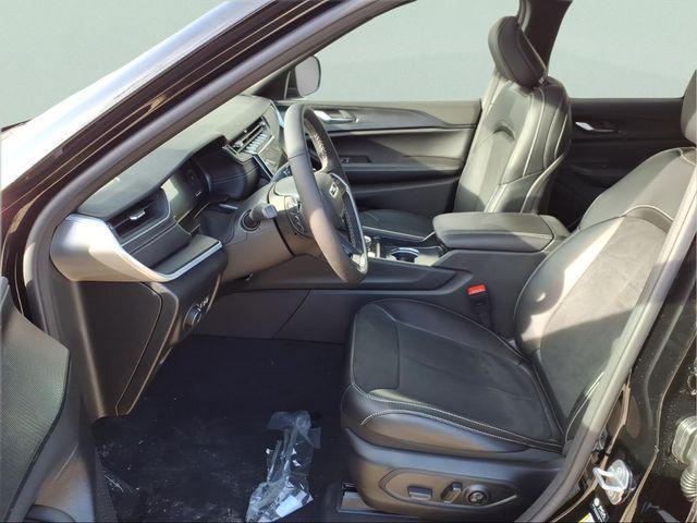 new 2025 Jeep Grand Cherokee car, priced at $36,522