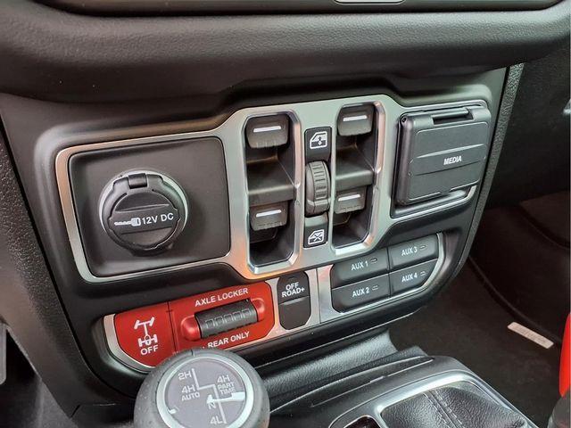 new 2026 Jeep Gladiator car, priced at $54,554