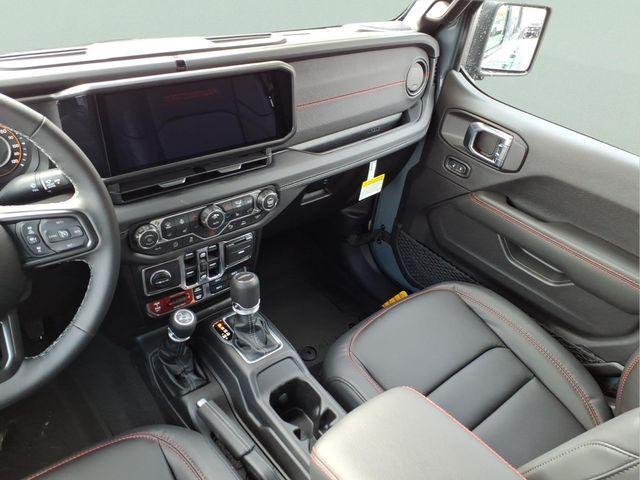 new 2026 Jeep Gladiator car, priced at $52,467
