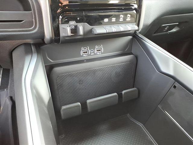 new 2025 Ram 2500 car, priced at $63,088