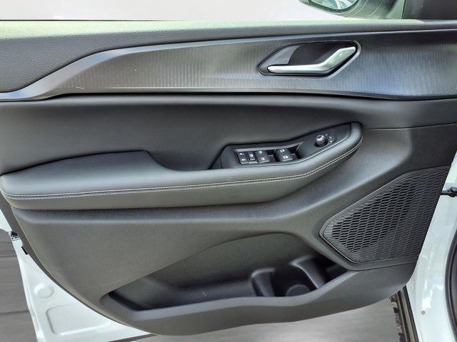 new 2026 Jeep Grand Cherokee L car, priced at $38,559