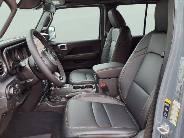new 2026 Jeep Gladiator car, priced at $43,148