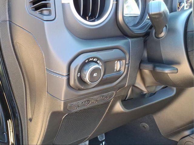 new 2026 Jeep Wrangler car, priced at $47,426