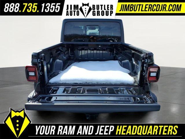 new 2026 Jeep Gladiator car, priced at $46,774