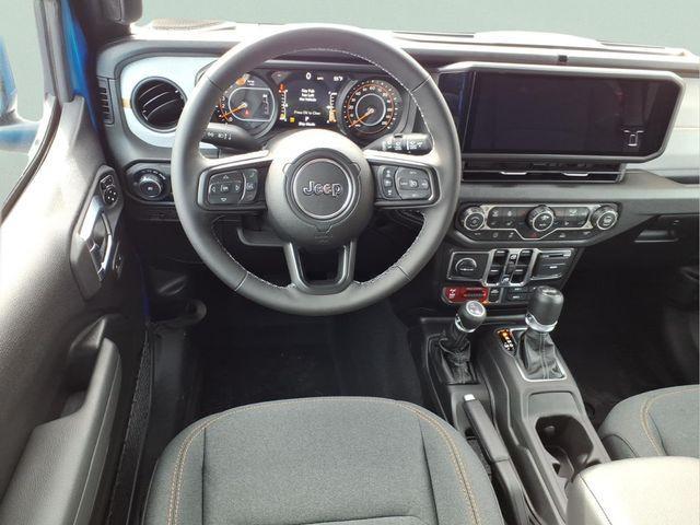new 2026 Jeep Wrangler car, priced at $44,371