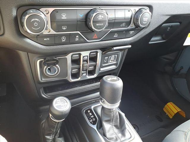 new 2026 Jeep Wrangler car, priced at $34,611