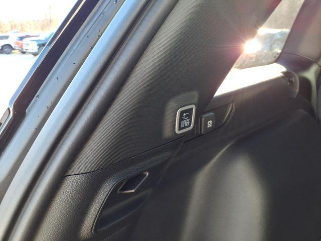 new 2025 Jeep Grand Cherokee car, priced at $35,781