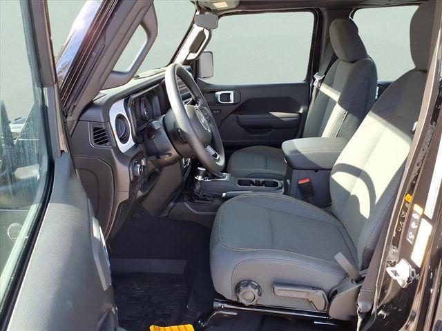 new 2026 Jeep Wrangler car, priced at $34,611