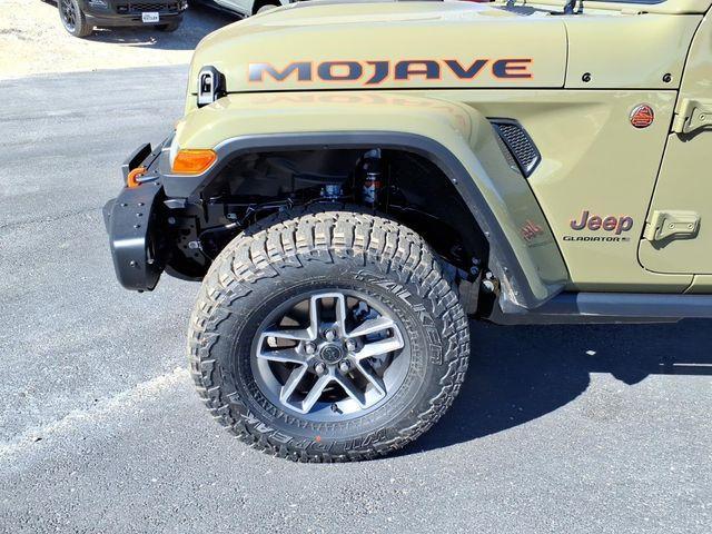 new 2026 Jeep Gladiator car, priced at $52,580