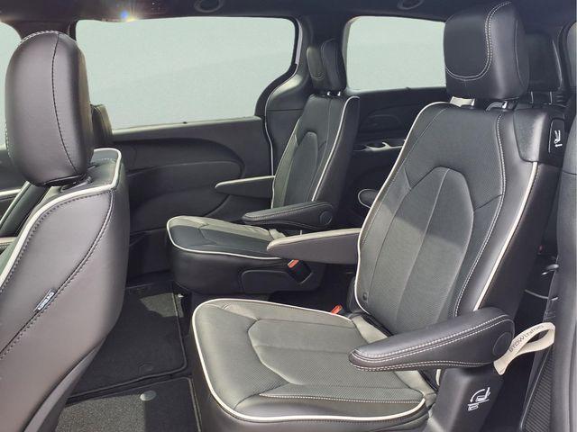 new 2027 Chrysler Pacifica car, priced at $48,072