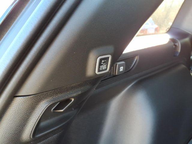 new 2025 Jeep Grand Cherokee car, priced at $40,130