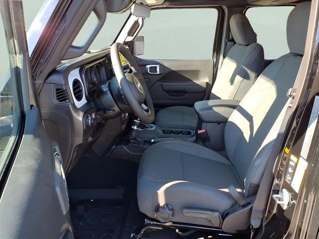 new 2026 Jeep Wrangler car, priced at $48,913