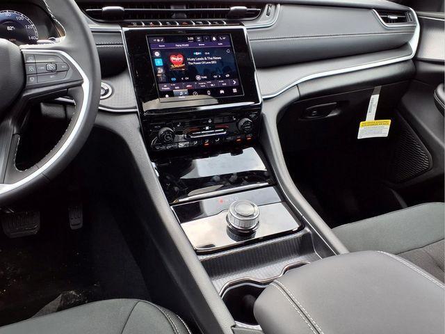 new 2026 Jeep Grand Cherokee L car, priced at $38,559